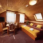 Aparthotel Jurika Liptov 3*