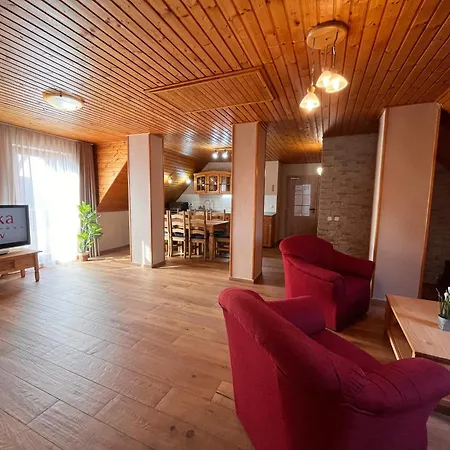 شقة فندقية Jurika Liptov بوبروفيتس