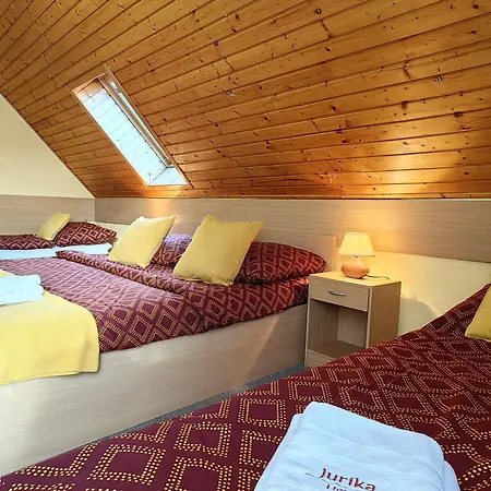 Jurika Liptov 3* بوبروفيتس